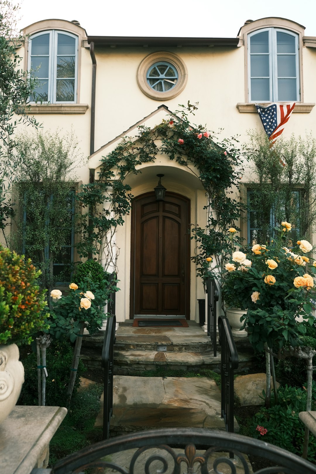 celebrity lifestyle home