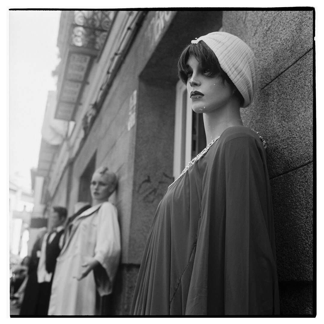 1950s fashion woman